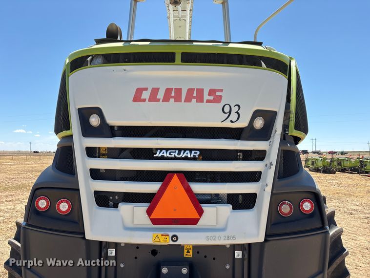 image for item JM9375 Claas Jaguar 990 forage harvester
