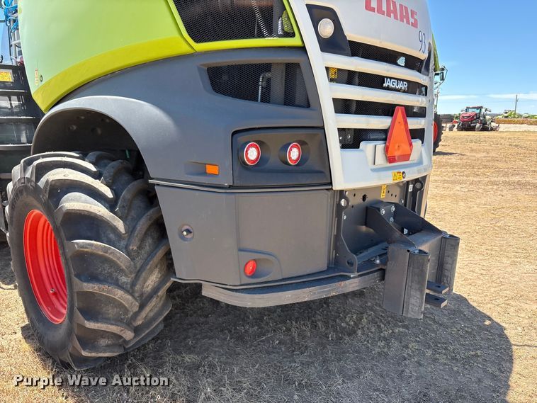 image for item JM9375 Claas Jaguar 990 forage harvester