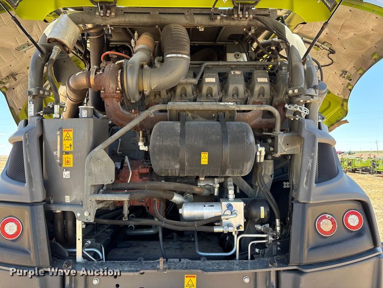 image for item JM9375 Claas Jaguar 990 forage harvester