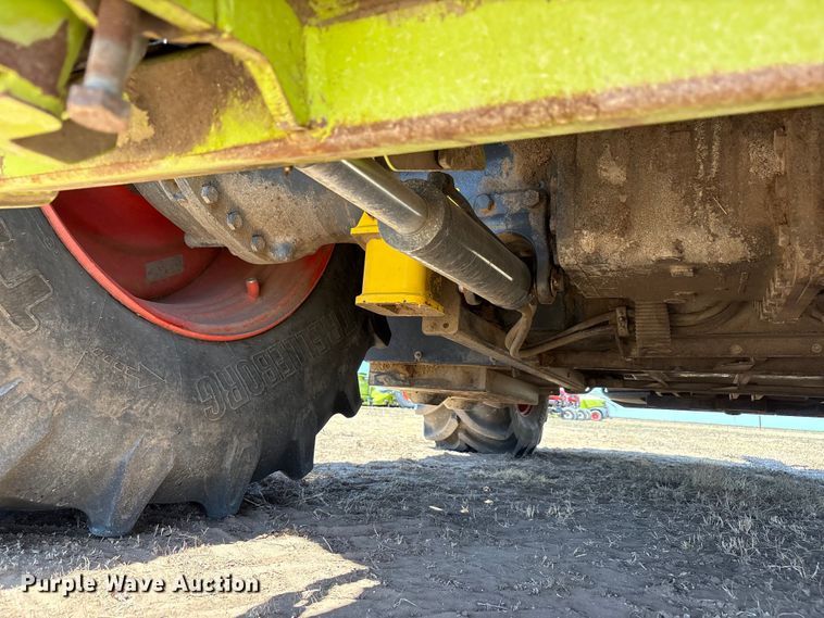 image for item JM9375 Claas Jaguar 990 forage harvester