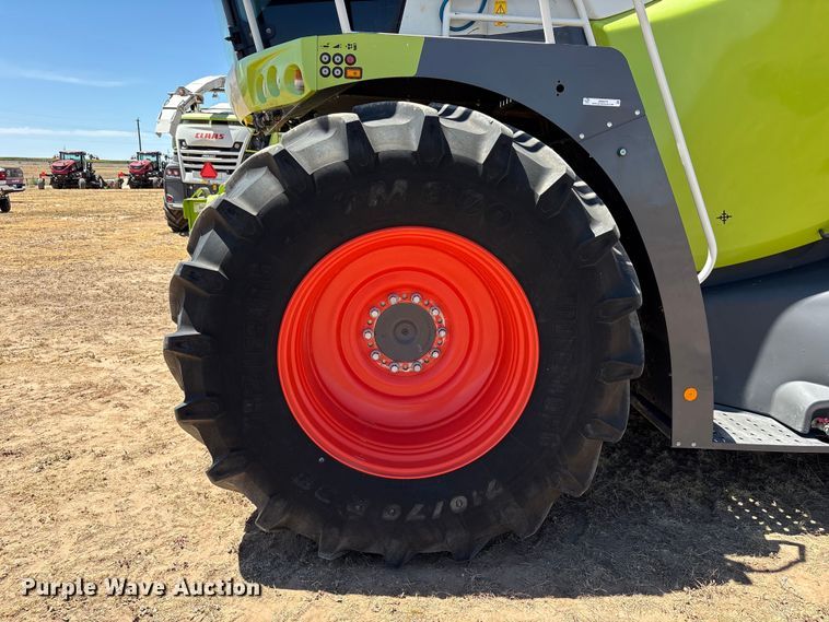 image for item JM9375 Claas Jaguar 990 forage harvester