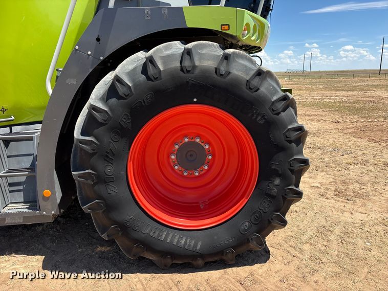 image for item JM9375 Claas Jaguar 990 forage harvester