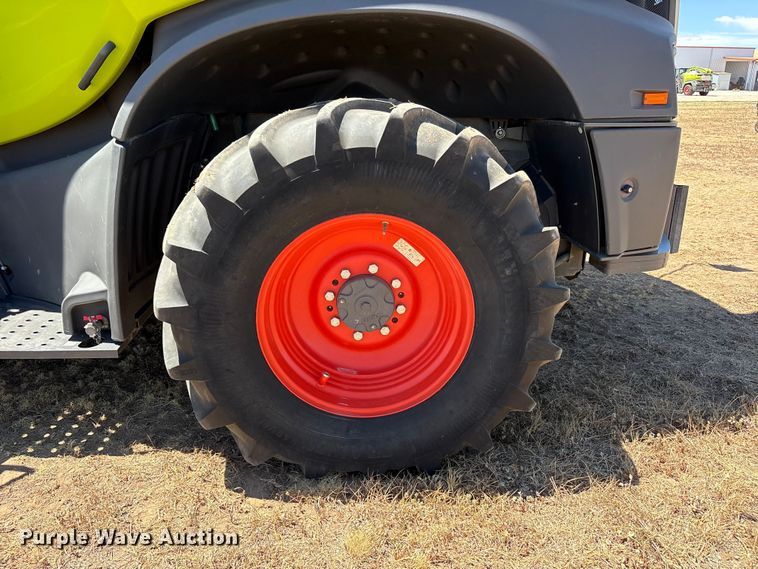 image for item JM9375 Claas Jaguar 990 forage harvester