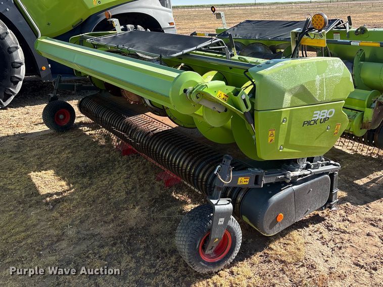 Claas 380 pickup head