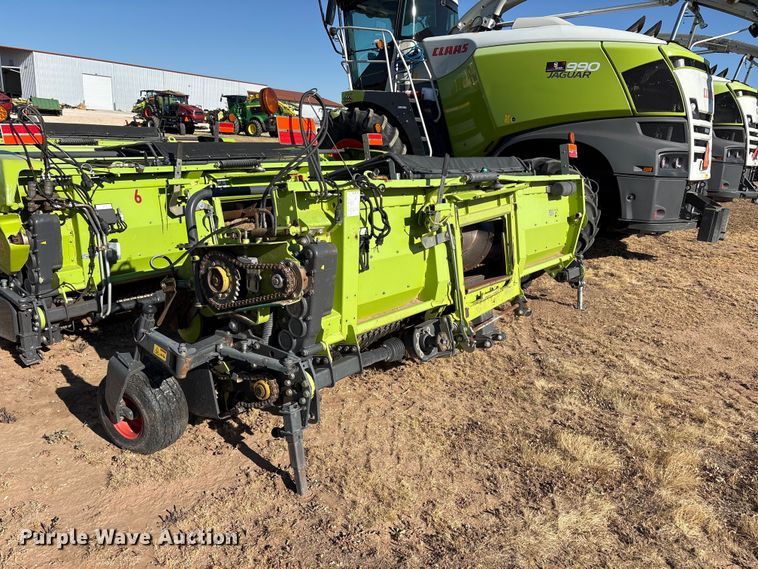 image for item JM9378 2017 Claas 380 pickup head