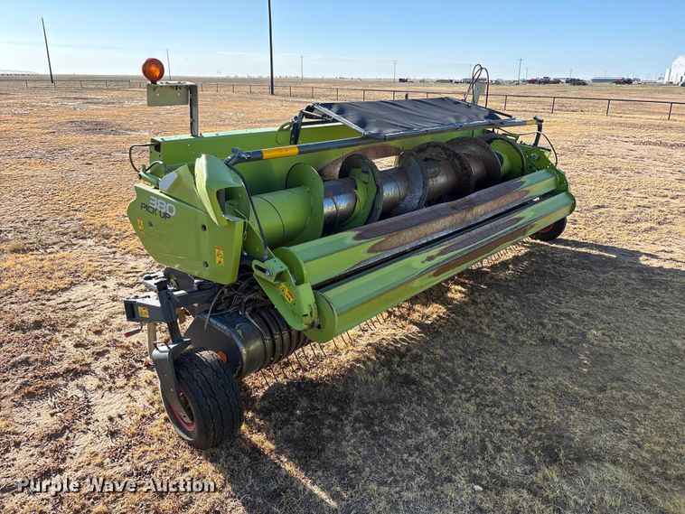 image for item JM9379 2019 Claas I36 380 pick up pickup head