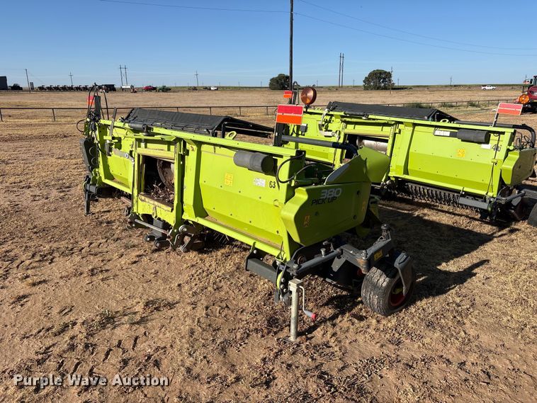 image for item JM9379 2019 Claas I36 380 pick up pickup head