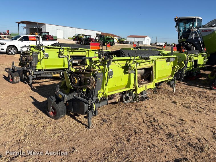 image for item JM9379 2019 Claas I36 380 pick up pickup head