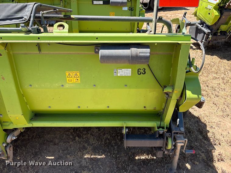 image for item JM9379 2019 Claas I36 380 pick up pickup head