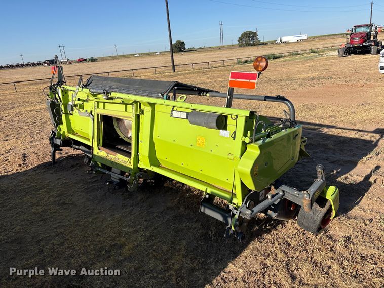 image for item JM9380 2018 Claas 380 pickup head