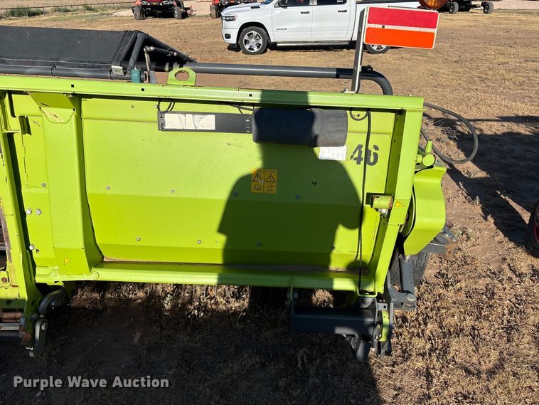 image for item JM9380 2018 Claas 380 pickup head