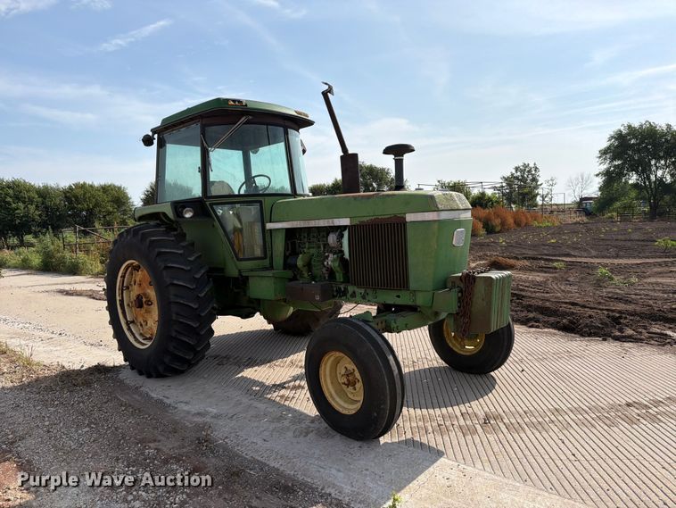 image for item MZ9799 John Deere 4230 tractor
