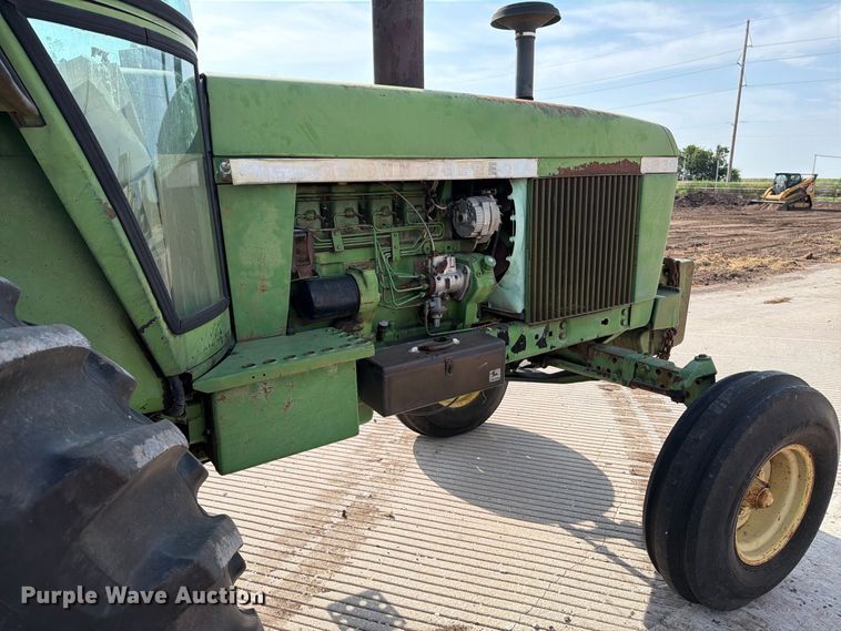 image for item MZ9799 John Deere 4230 tractor