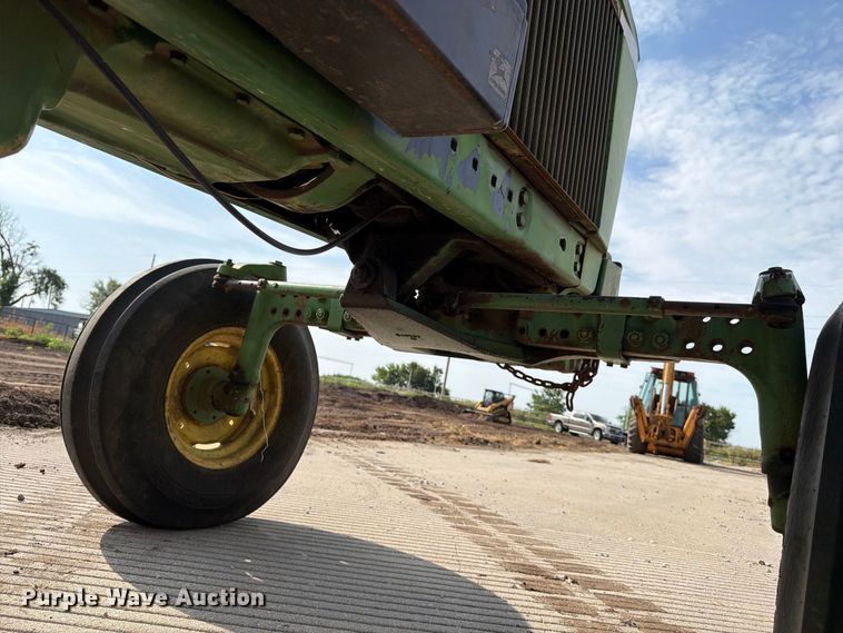 image for item MZ9799 John Deere 4230 tractor