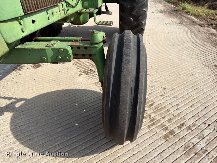 image for item MZ9799 John Deere 4230 tractor