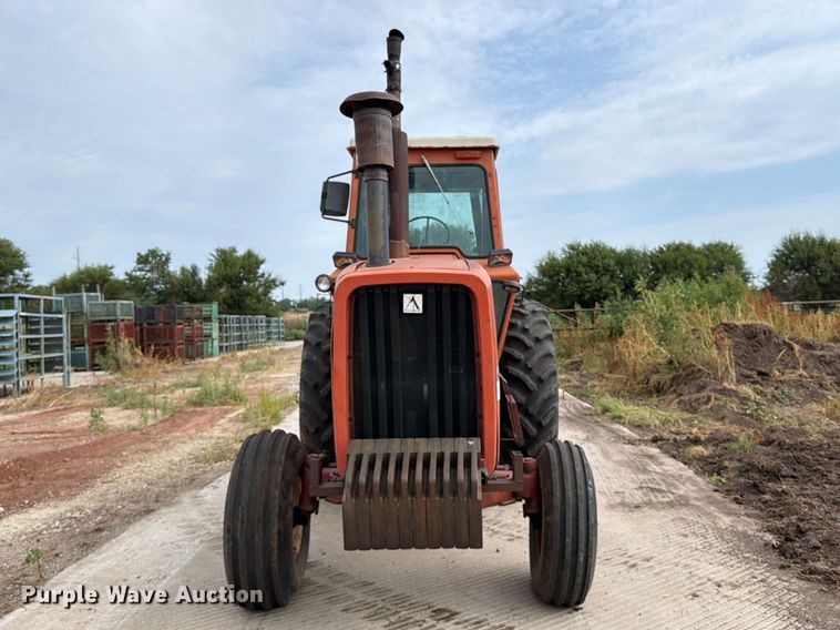 image for item MZ9800 Allis Chalmers A-C 7040 tractor