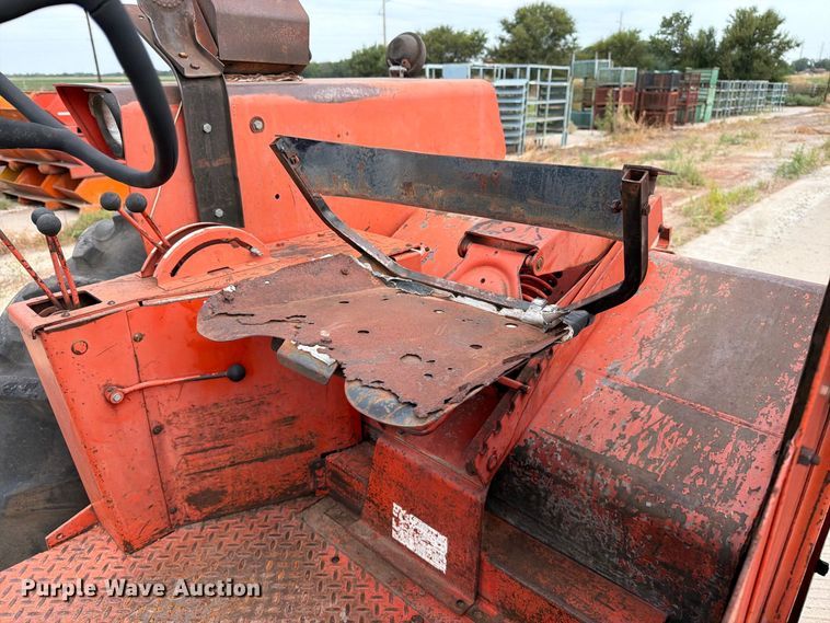 image for item MZ9801 Allis Chalmers Two-Twenty tractor