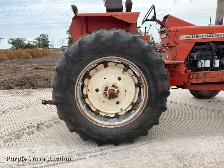 image for item MZ9801 Allis Chalmers Two-Twenty tractor