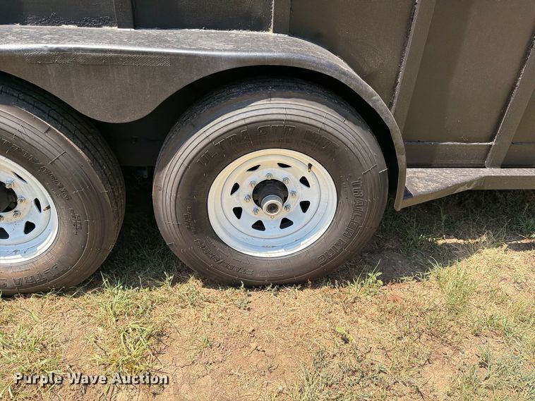 image for item MZ9830 1999 Hillsboro livestock trailer