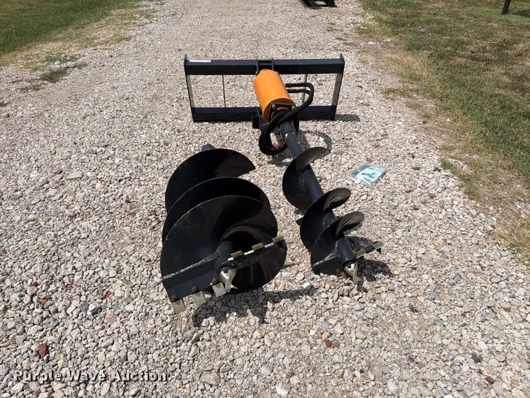 image for item MZ9925 2025 Wolverine ADB-13-1218R skid steer auger