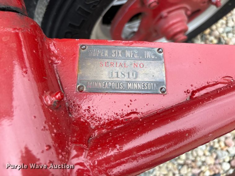 image for item NM9874 1946 McCormick Farmall H tractor