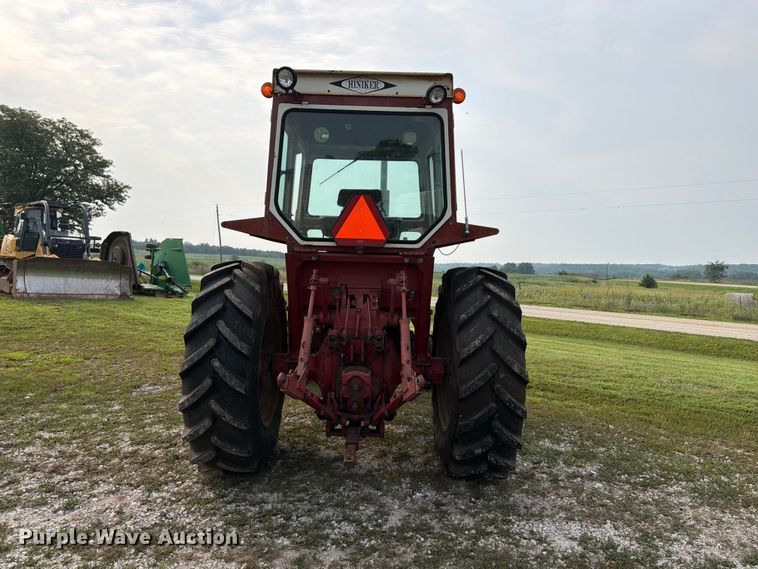image for item OE9654 1974 International 966 tractor