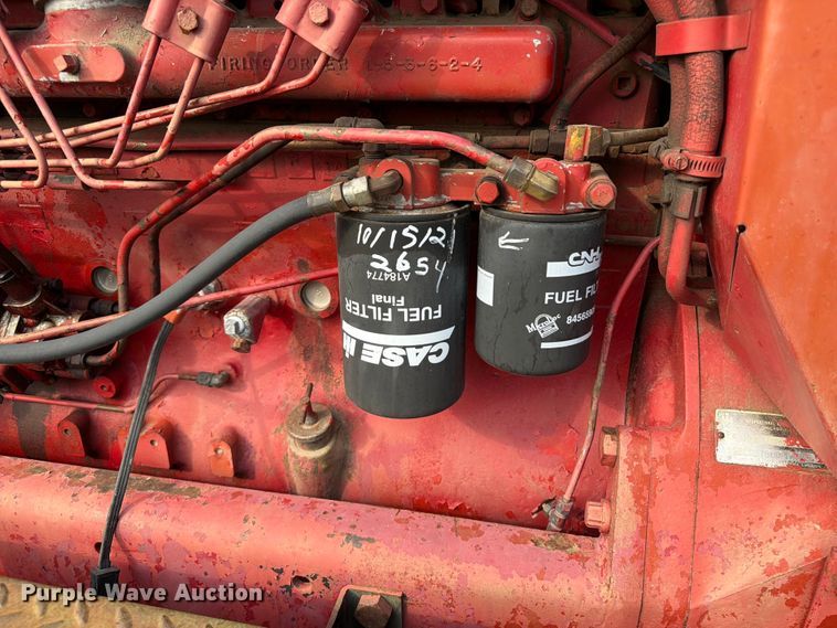 image for item OE9654 1974 International 966 tractor