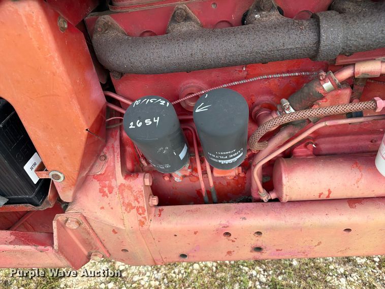image for item OE9654 1974 International 966 tractor