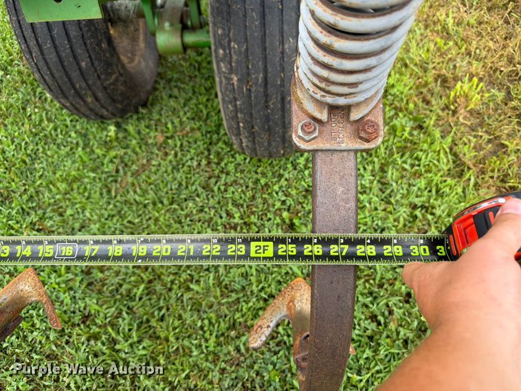image for item OE9657 John Deere field cultivator