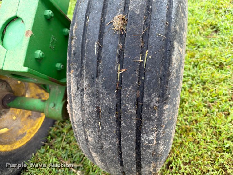image for item OE9657 John Deere field cultivator