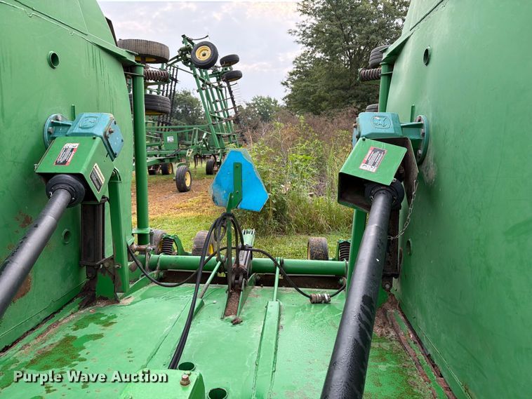 image for item OE9659 John Deere HX20 batwing rotary mower