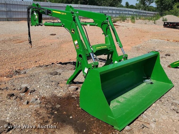 image for item YA4071 2024 John Deere 520M loader