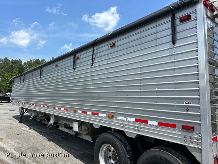 image for item YA4189 2015 Timpte grain trailer