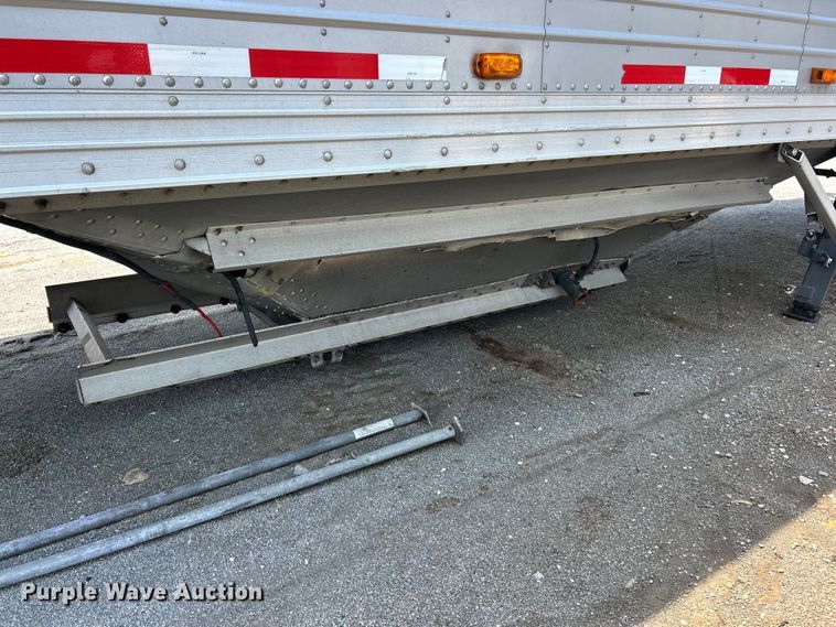 image for item YA4189 2015 Timpte grain trailer