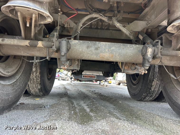 image for item YA4189 2015 Timpte grain trailer
