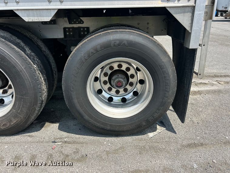 image for item YA4189 2015 Timpte grain trailer