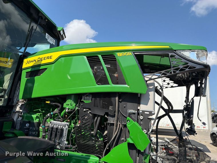 image for item YA4209 2023 John Deere 800R spreader