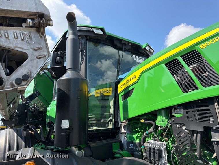 image for item YA4209 2023 John Deere 800R spreader