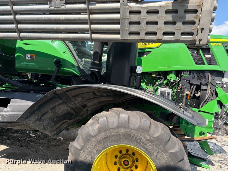 image for item YA4209 2023 John Deere 800R spreader