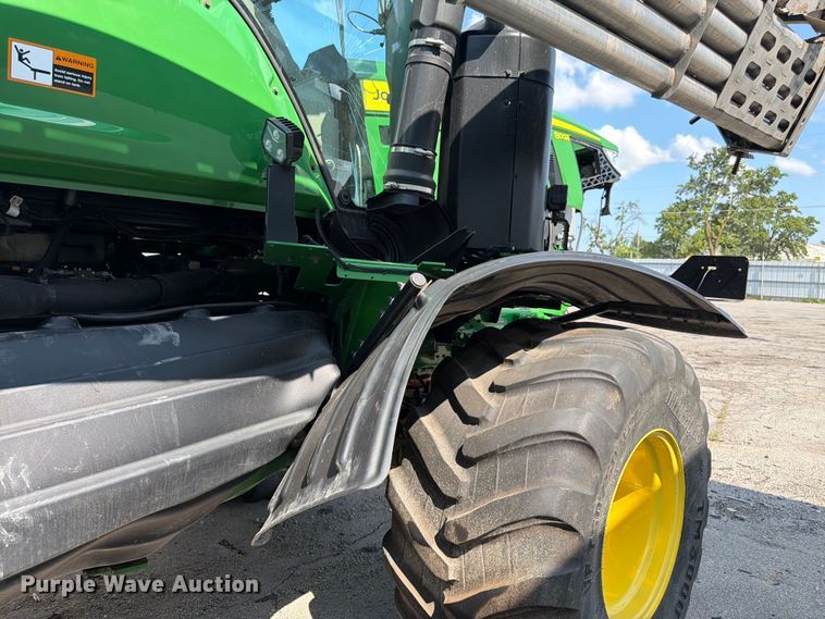 image for item YA4209 2023 John Deere 800R spreader