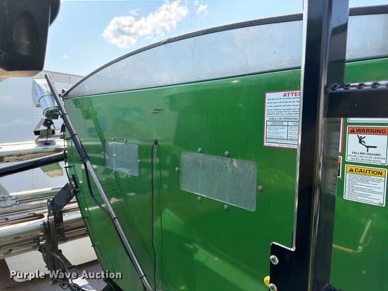 image for item YA4209 2023 John Deere 800R spreader