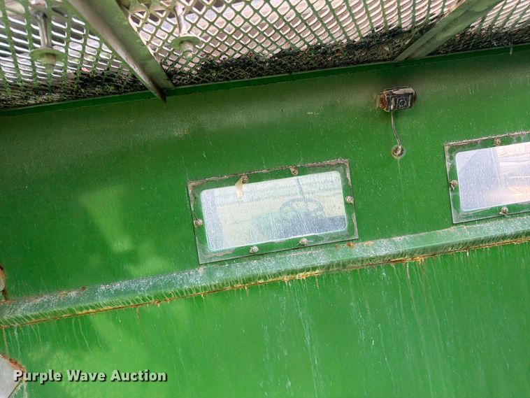 image for item YA4209 2023 John Deere 800R spreader
