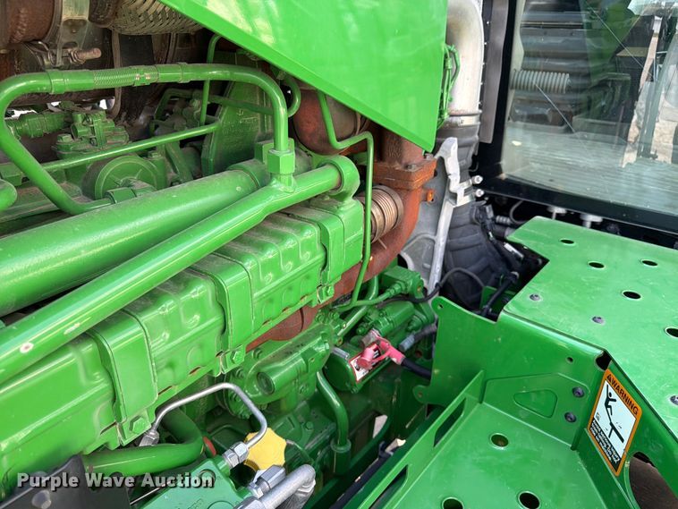 image for item YA4209 2023 John Deere 800R spreader