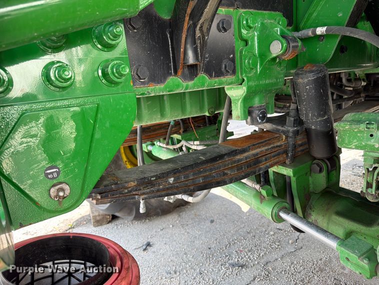 image for item YA4209 2023 John Deere 800R spreader