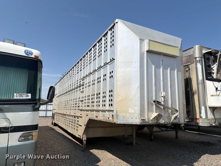 image for item YA4235 2015 Merritt livestock trailer