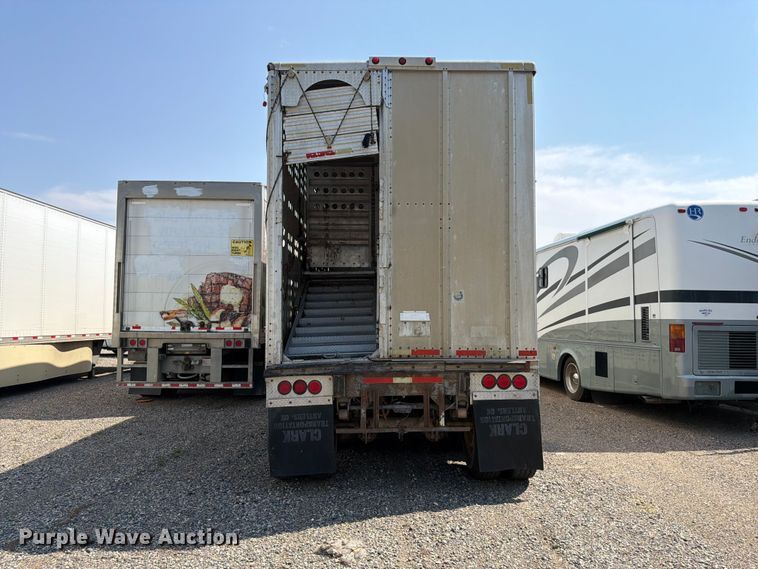 image for item YA4235 2015 Merritt livestock trailer