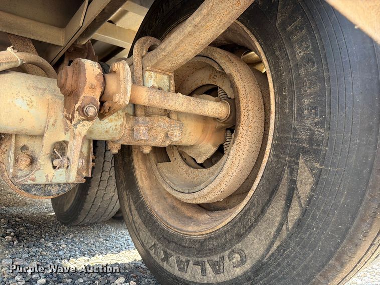 image for item YA4235 2015 Merritt livestock trailer