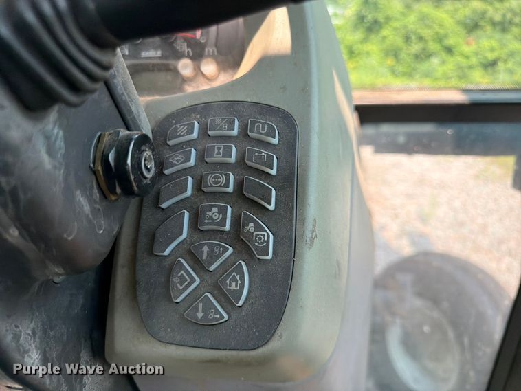 image for item YA4510 Case IH JX1090U tractor