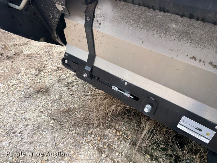 image for item YA4516 2023 MacDon FD235 flex draper head