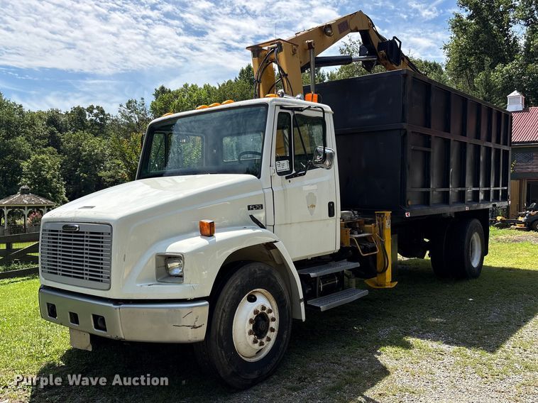 image for item DT2906 2000 Freightliner FL70 crane truck